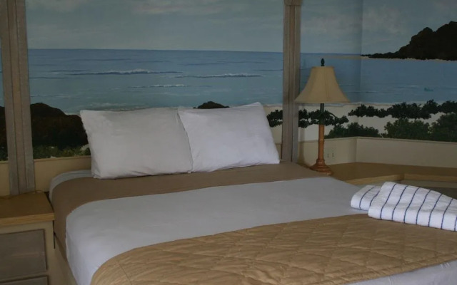 Voyager Beach Club