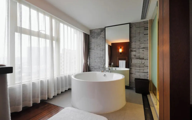 Junting Group - Hangzhou Wulin plaza Yefeng Modern Center Hotel
