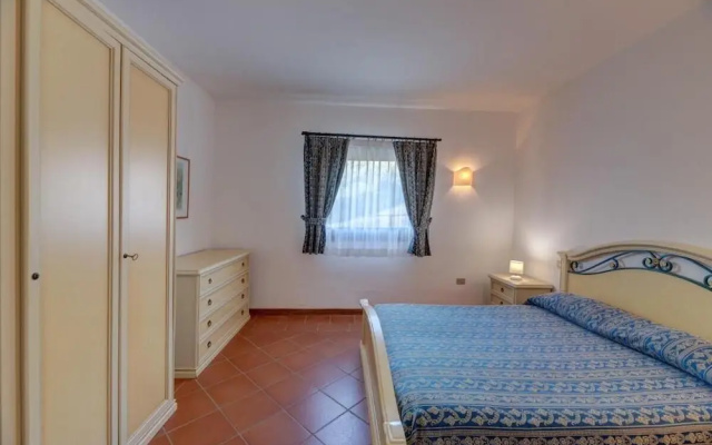 Charming Sea Villas Villa Sleeps 4 Persons in Child