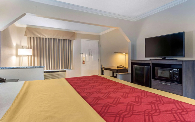 Econo Lodge Byron - Warner Robins