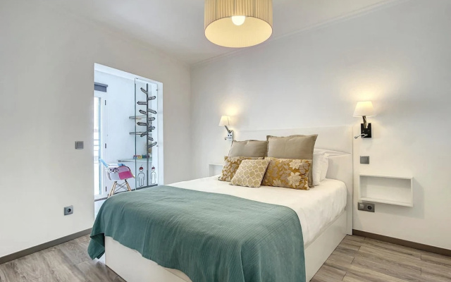 Cosy Central by Atlantic Holiday
