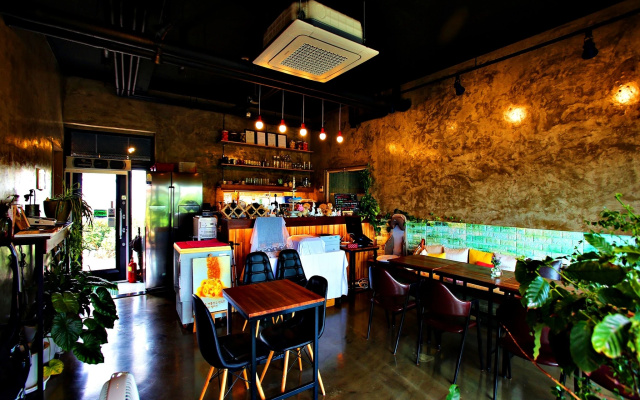 Seogwipo Hesede House Pension(서귀포 헤세드하우스펜션)