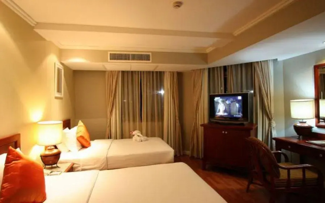 Imperial Hua Hin Beach Resort