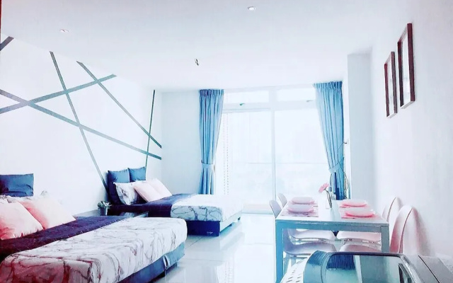 Jb City D'esplanade Shopping Mall Apartment