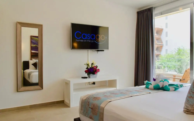 Solea 34 by Casago