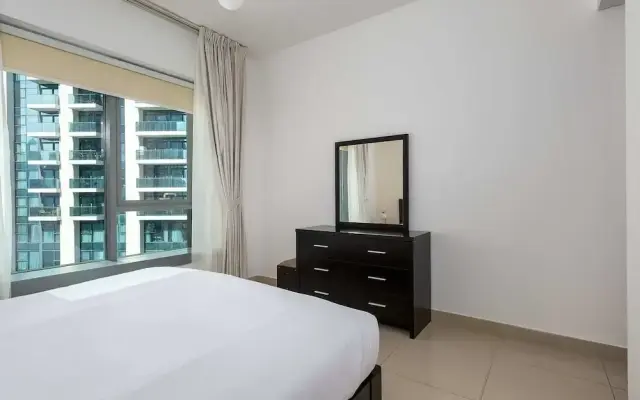 BellaVista -2 BR Apartment Fountain View