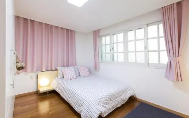 东方11号公寓(Oriental Apartment 11)