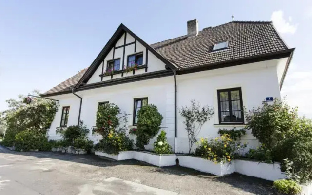 Winzerhof Petz - Weinberg Lodge