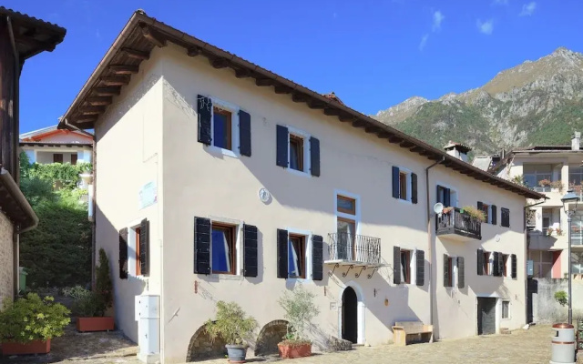 Traditional Apartment in Poffabro with Fireplace