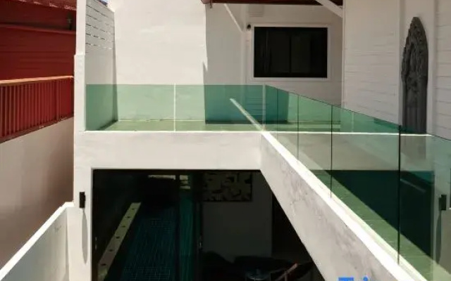 Modern Villa Breeze - 10 Minutes Walk To The Beach