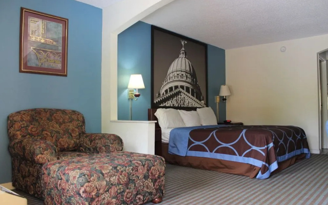 Howard Johnson by Wyndham Vicksburg