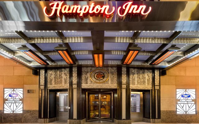 Отель Hampton Inn Chicago Downtown/N Loop/Michigan Ave США, Чикаго - отзывы, цены и фото номеров - забронировать отель Hampton Inn Chicago Downtown/N Loop/Michigan Ave онлайн вид на фасад