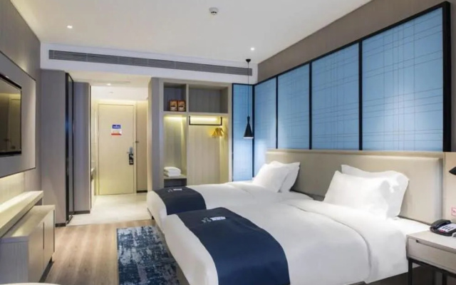 Echarm Hotel (Guilin Zhongshan Middle Road Liangjiang Sihu)