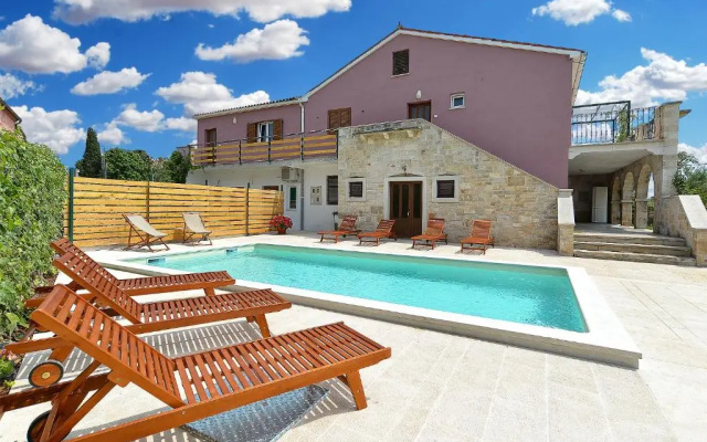 Holiday home Valter 2136