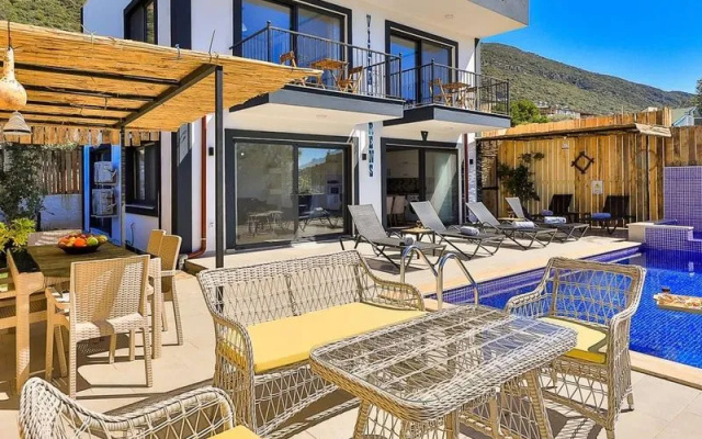 Villa Mor 2 Gökseki
