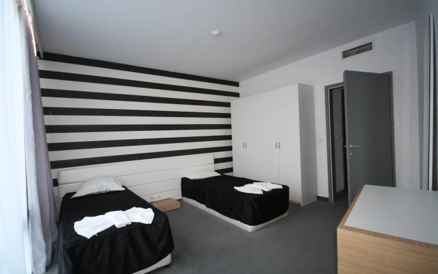 Riviera Blue Hotel