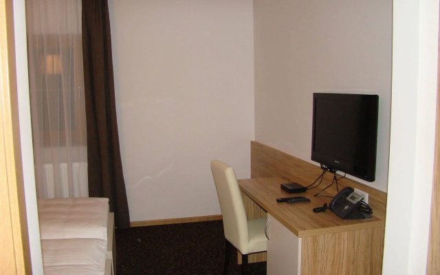Hotel Vodnik & Apartments