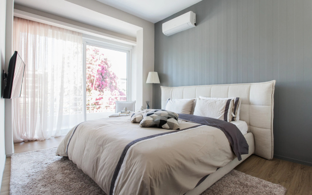 2BD Beachfront Apartment Athens Riviera by TheOlon