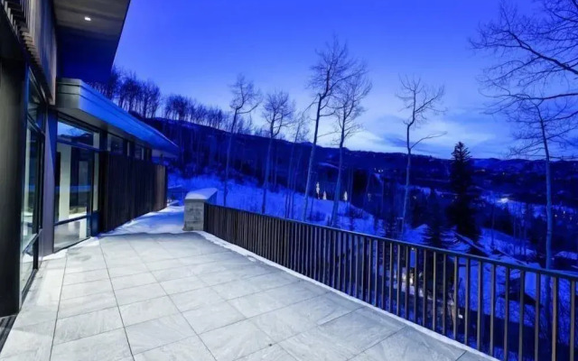 Snowmass_spring_ridge