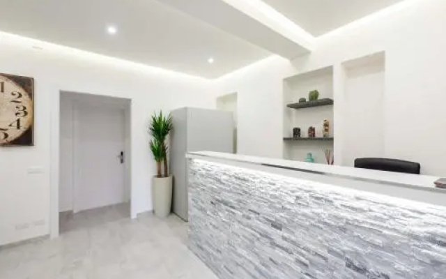Cheri Luxury Suite