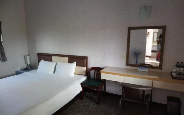 Lev 77 Hostel