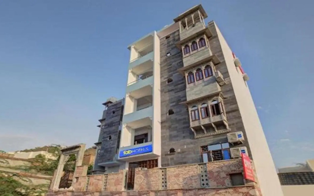 FabExpress Achrol Haveli
