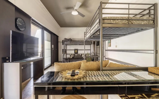 Impeccable 3-bed Apartment in Athens