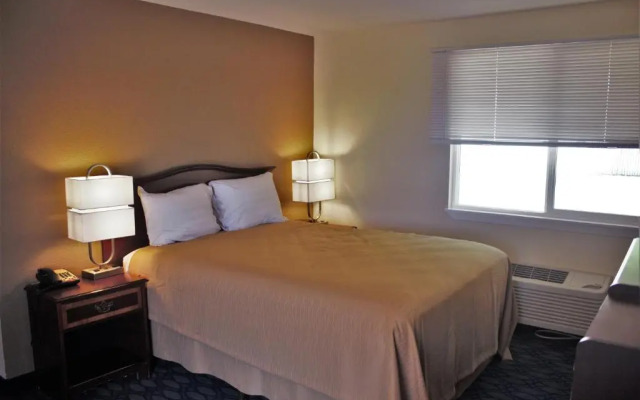 Oregon Trail Inn and Suites