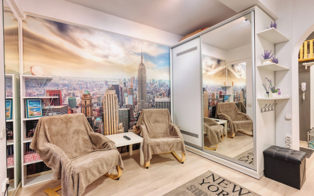 Modern 2 BR in Center - Pumo Properties