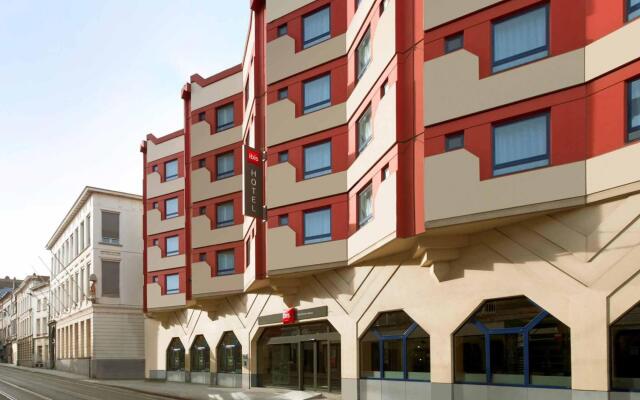 Отель ibis Gent Centrum Opera Бельгия, Гент - 2 отзыва об отеле, цены и фото номеров - забронировать отель ibis Gent Centrum Opera онлайн вид на фасад
