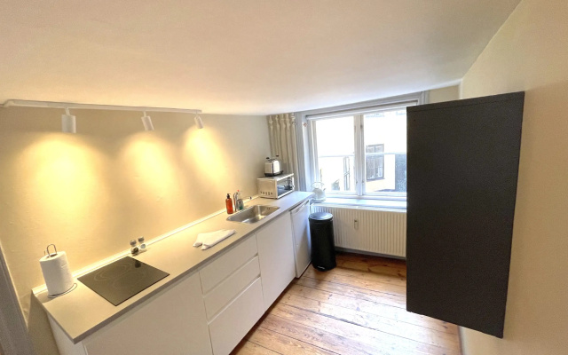 ★Balcony Apt. Central in Copenhagen, 50M to Metro★