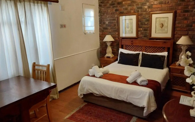 Lily Guesthouse
