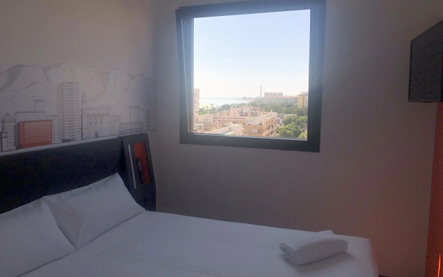 Four Points Flex by Sheraton Malaga Centre
