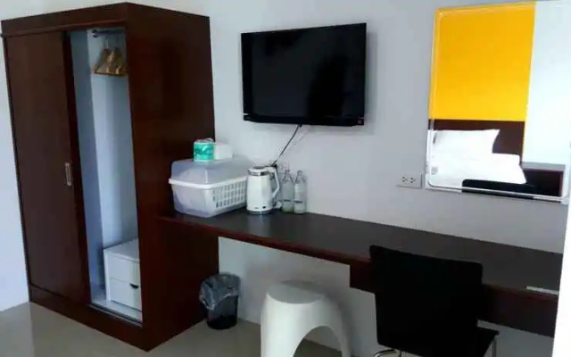 Kiattikhun Apartment