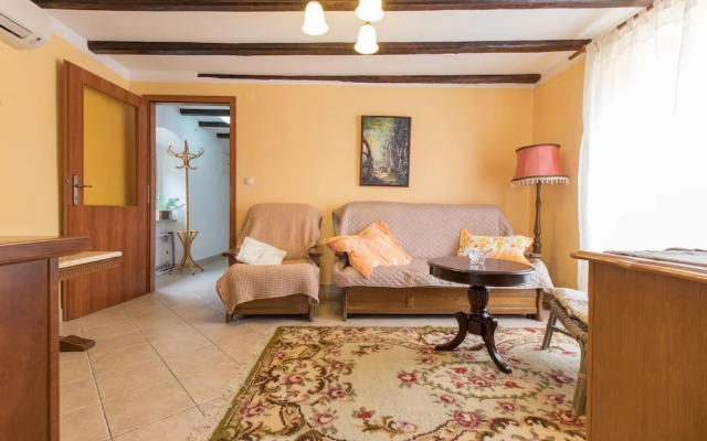 Apartment Stari Grad