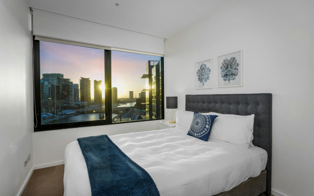 Waterfront Melbourne Apartments