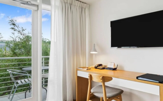 MainStay Suites Williamstown