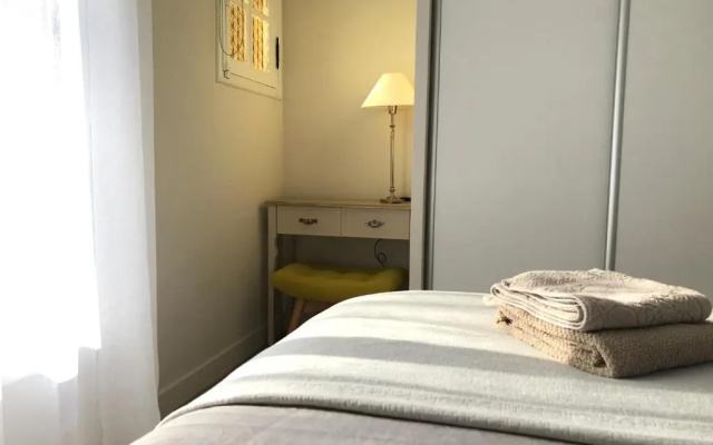 06D - Appartement spacieux avec terrasses, jardin et piscine