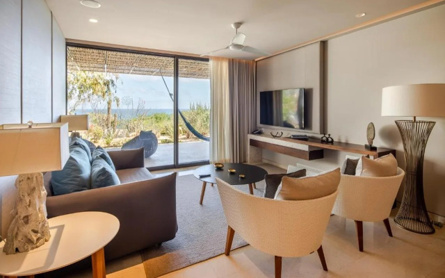 The Club at Solaz, Luxury Villas