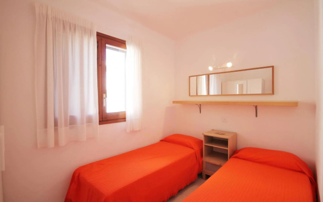 Carmen in L'Escala with 2 bedrooms and 1 bathrooms