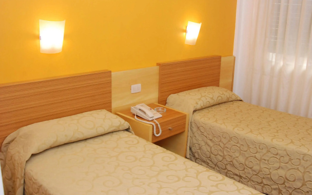 Efe Hotel & Cowork