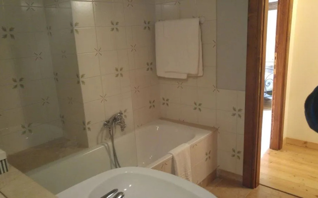 Casale di Tormaggiore Villa and Country Suites