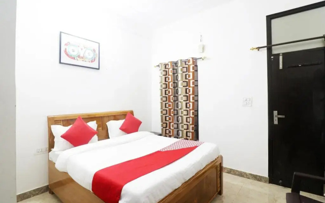 Main View Guest House by OYO Rooms