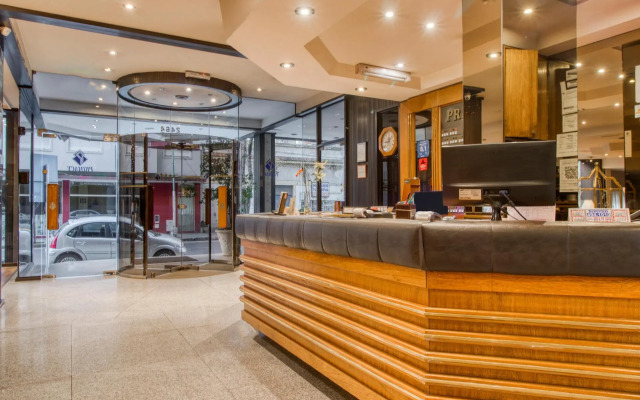 Primacy Hotel