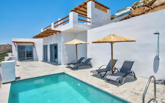 Pyrgos Exclusive Villas