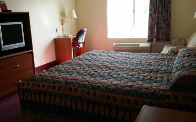 Budget Host Inn