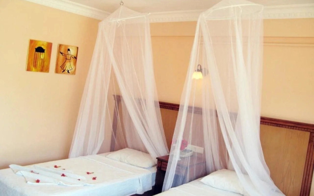 Rosy Hotel Kusadasi