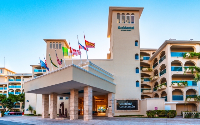 Отель Occidental Costa Cancún All Inclusive Мексика, Канкун - 12 отзывов об отеле, цены и фото номеров - забронировать отель Occidental Costa Cancún All Inclusive онлайн вид на фасад