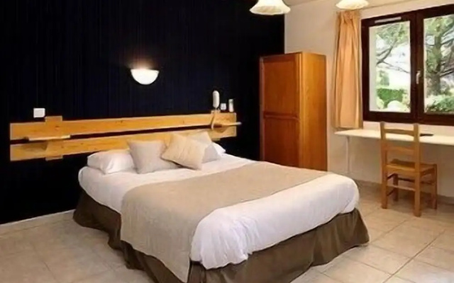 Logis Hôtel Le Mistral - Restaurant - Montélimar sud
