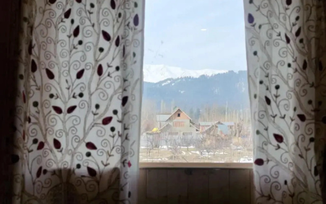 The Gulmarg Gateway Resort Tanmarg